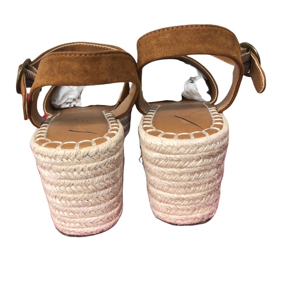 Universal Threads Faux Suede Espadrilles Gently Used SZ 10 Wedge Heel Sandal - Picture 3 of 8
